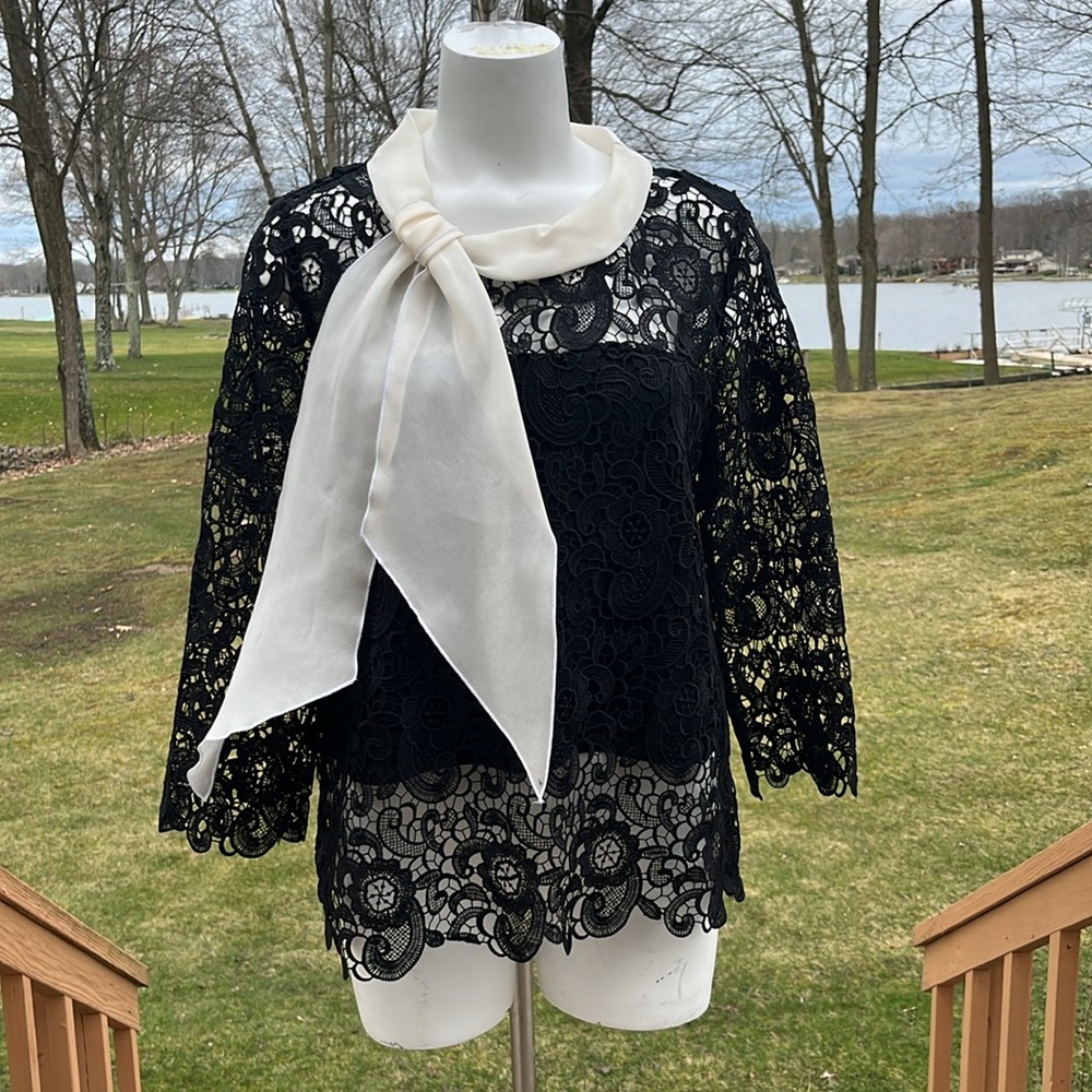 NWOT David Maison luxury designer top